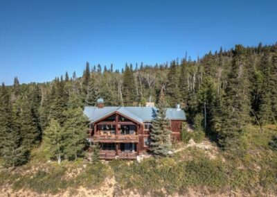 Arapahoe Lodge cabin