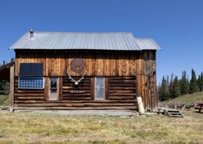 Grizzly Cabins0A lodge