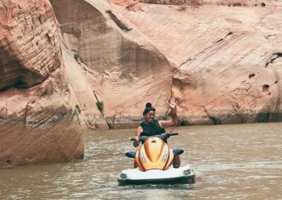 lake powell waverunners