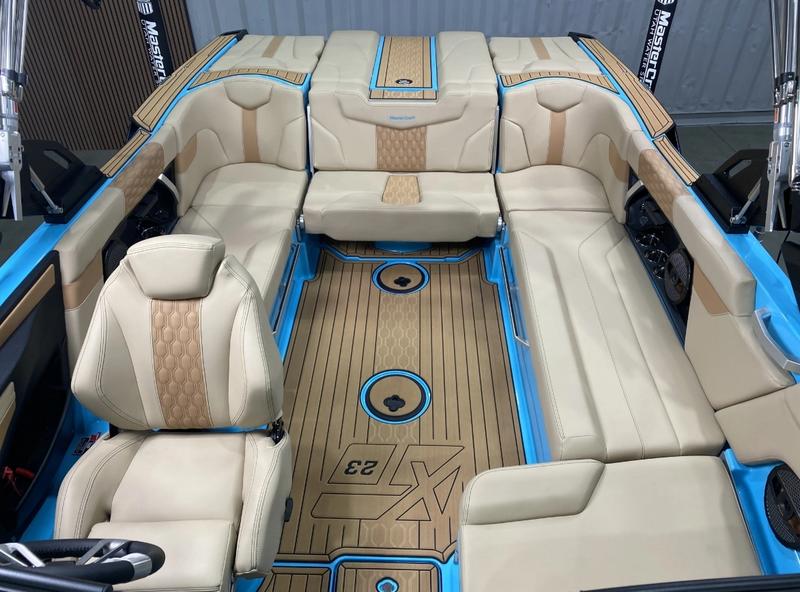 Mastercraft XT23 Surf Boat 6 Mastercraft XT23 Surf Boat - Image 6